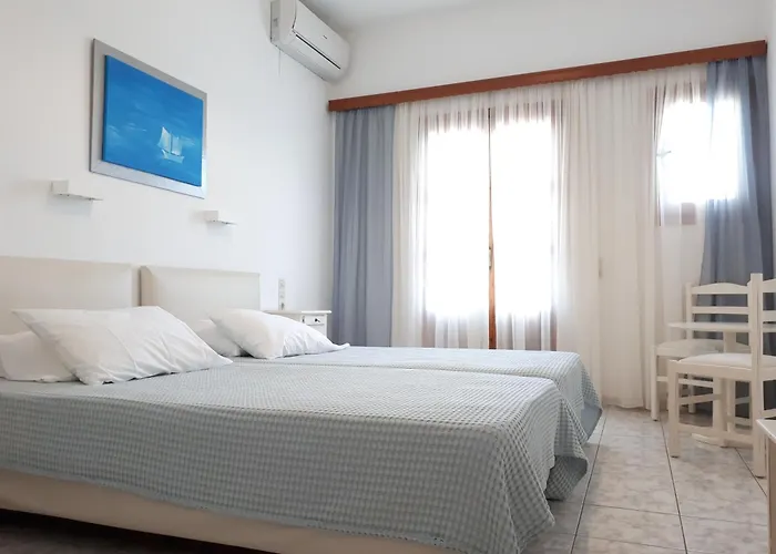 查理斯酒店 酒店