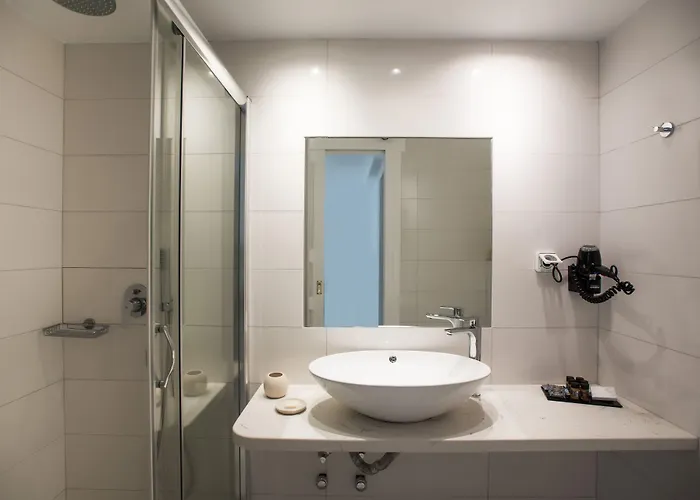 酒店 查理斯酒店 3*