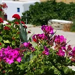 Charissi מלון 3*