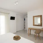 מלון Charissi Mykonos Town