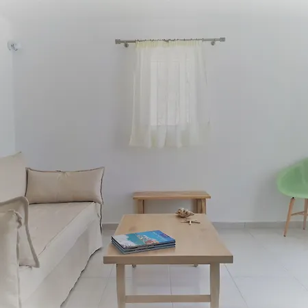 Charissi Отель Mykonos Town