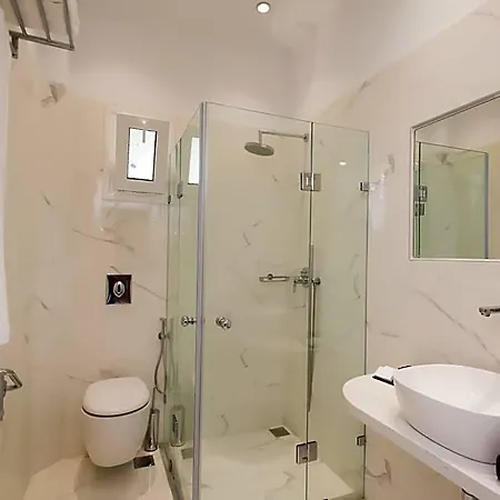 Hotel Charissi